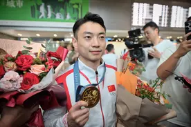 归来仍是少年！邹敬园：我有信心战胜每一个困难图片