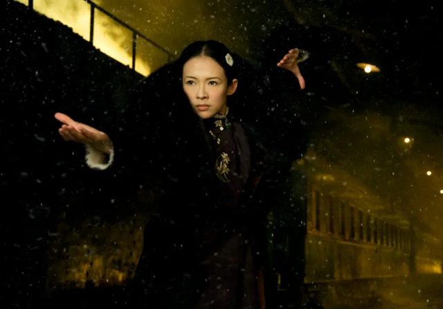 陪睡上位、知三当三？刚拿金鸡奖影后的宋佳，私生活传闻有多离谱