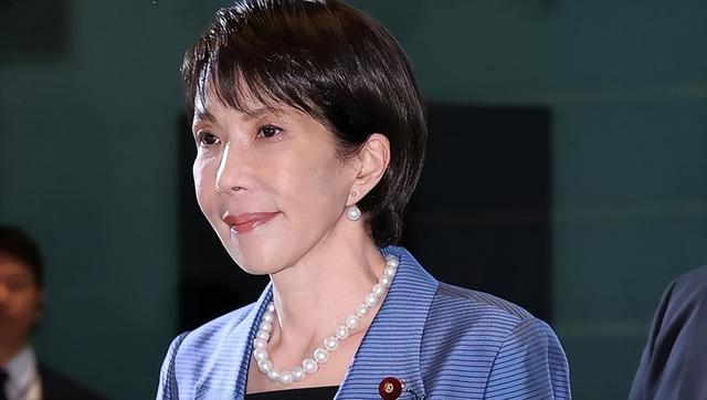 中方发出最后通告后，不到24小时，中日舰艇正面交锋	，石破茂警告