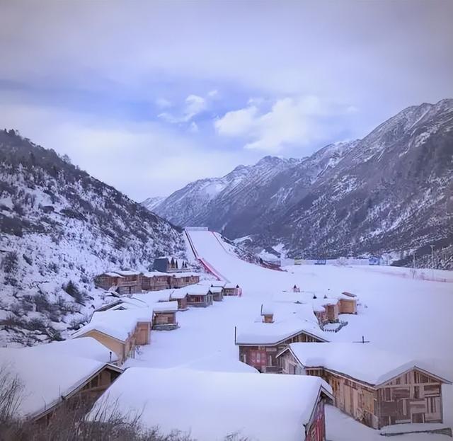 川西十大冰雪圣地私藏玩法大公开，2025-2026雪季这样玩才够爽！