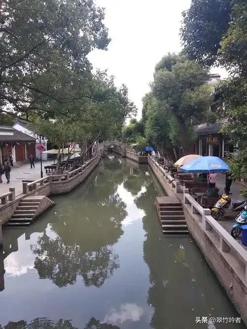 免费游！上海这6大古镇地铁直达，江南风韵不输苏杭。