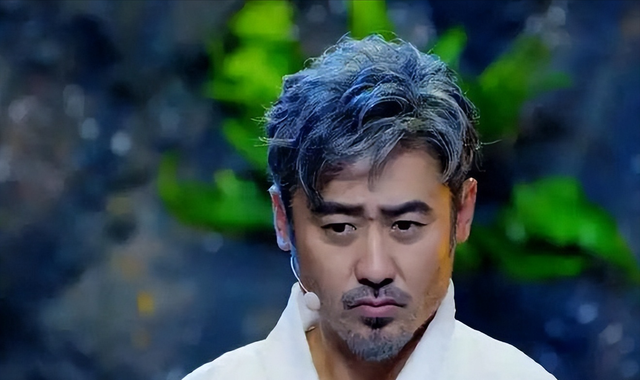 善恶有报	，移居英国仅2年，57岁吴秀波再迎噩耗，步入李易峰后尘