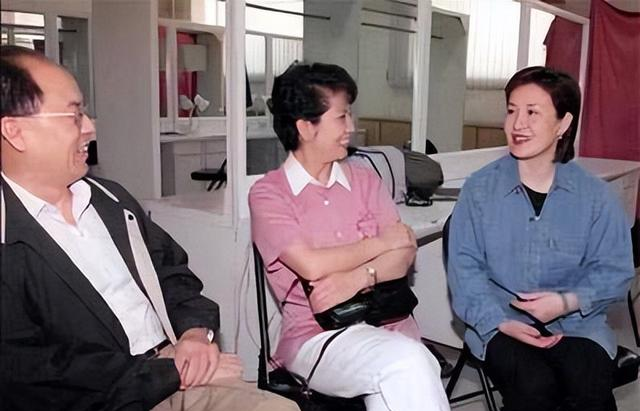 京剧女神李维康患病丈夫不离不弃，如今北京养老，北大女儿很孝顺