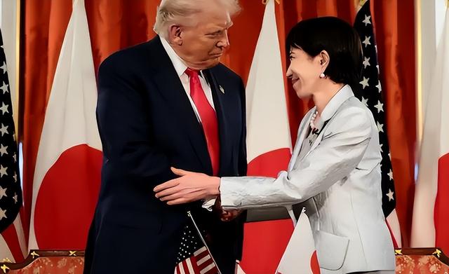 中日战机对峙后，高市早苗紧急表态，美防长敲打日本：将付出代价