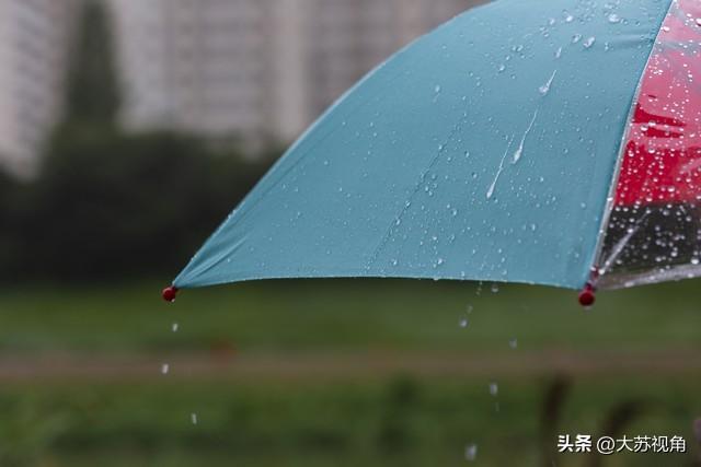 江苏人国庆别瞎跑！1日夜里雨砸+8级风，2日穿短袖6日冻到裹外套
