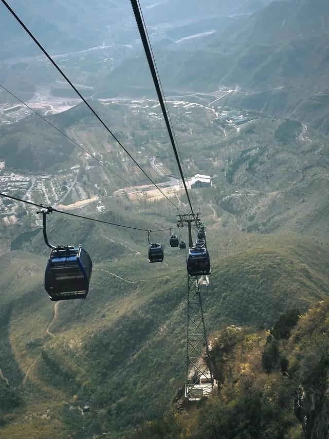 河南又火了！云台山火爆了	，焦作新乡都看呆了！