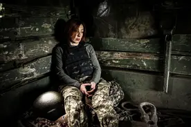 四名乌克兰女战俘谈被俄罗斯囚禁经历，“被迫赤身在雪地上行走”图片