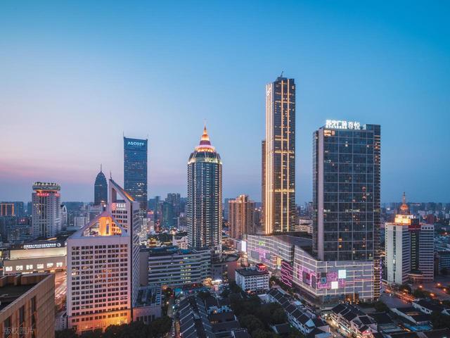 江苏最适合定居的城市，不是南京和苏州，而是这座新一线小城