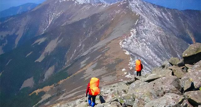 为了流量不要命，被追捧的“网红徒步线”，成死亡率最高夺命线