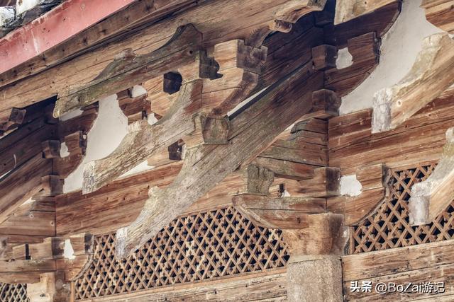 福安狮峰寺，藏在闽东北群峰间的宋韵明构，一殿彩绘惊艳五百年