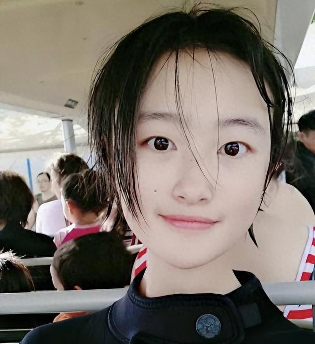 许家印的“神秘女儿”：挥金如土，开上亿跑车，住顶级豪宅！