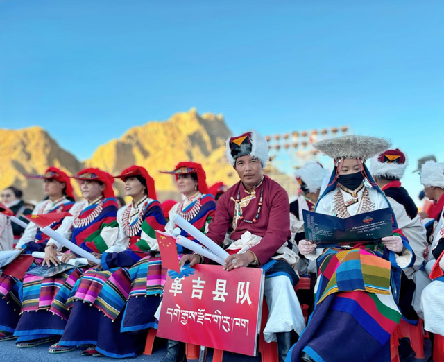 赴一场千年之约（石榴花开 籽籽同心）