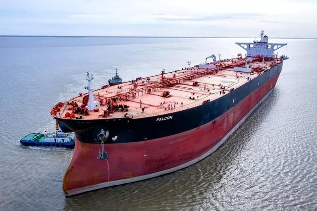 不再沉默了！马杜罗通告190国，中方原油遭劫掠，美国捅了马蜂窝