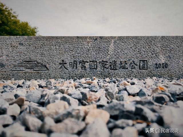 2月23日，“秦皇”开着公交带你看大雪中的西安十景。