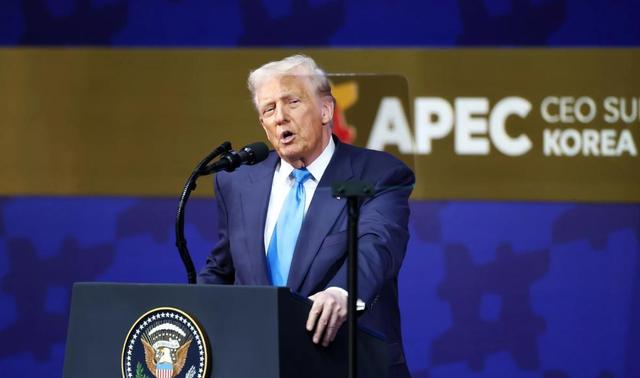 中美关系重大转折！中方表态做出三大让步，另送特朗普一份厚礼