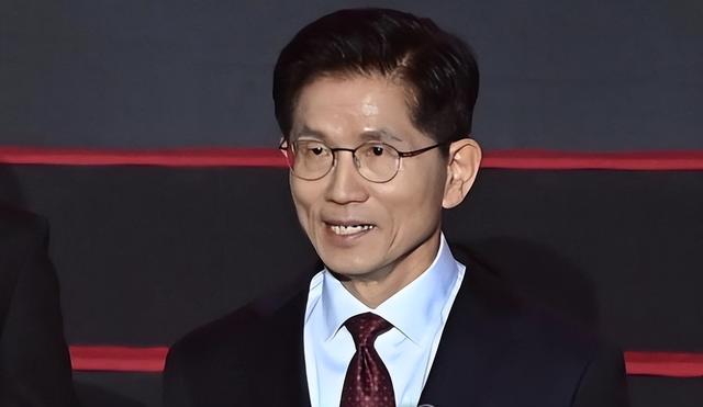 果然不出所料，性格倔强的朴槿惠，断然拒绝了李在明总统的邀请