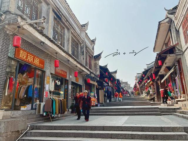 贵州黔东南这条古街“太有趣”：作为4A级景区，知道的游客却不多