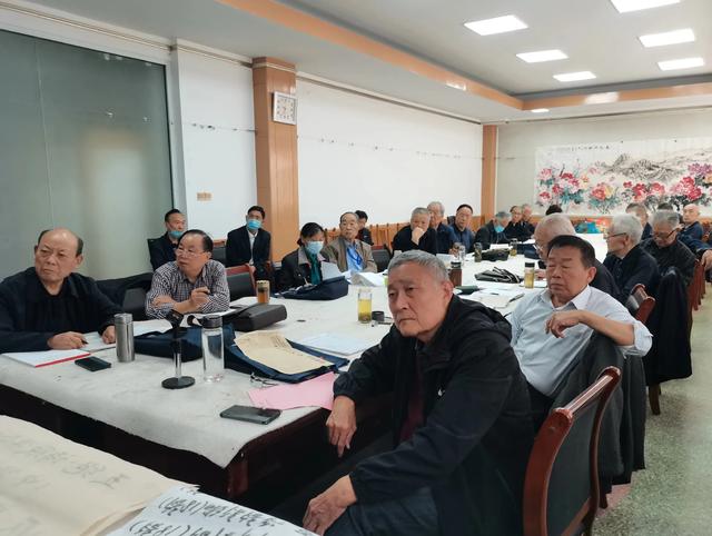 格律诗词学研创 艺术休养上水平