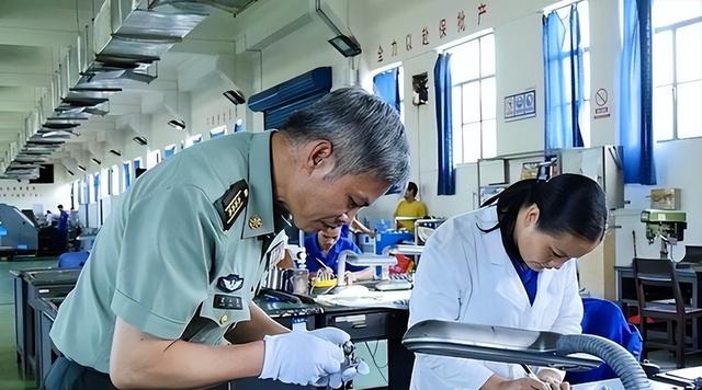 我国军工厂实力雄厚，制造了许多的武器装备