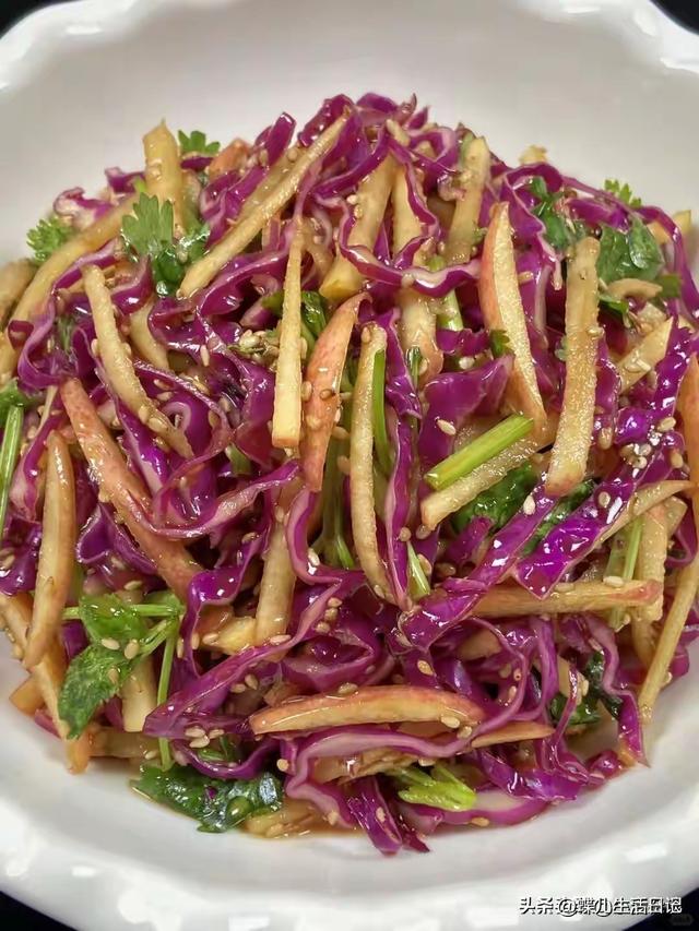 越吃眼睛越亮的菜，冬天使劲吃！一排毒、二明目、三助眠，别不懂