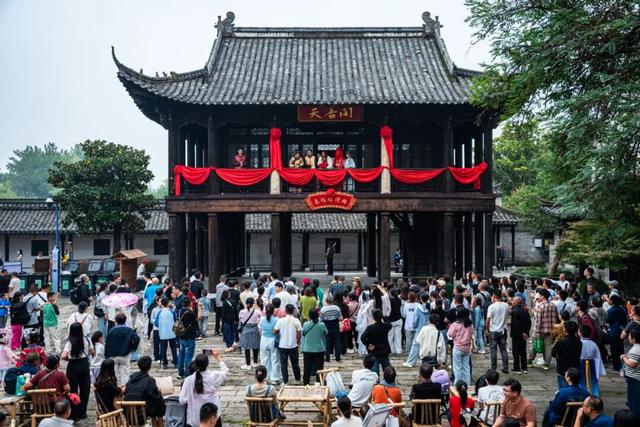 双节美景刷屏，荣誉属于每一位坚守的文旅人！