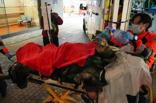 致命13分钟！香港夺命大火背后，一个被忽视的细节让全网脊背发凉