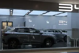 7月中国销量最高的车型出炉：比亚迪宋以52648辆的成绩登顶销量榜首，特斯拉Model Y位居第二图片