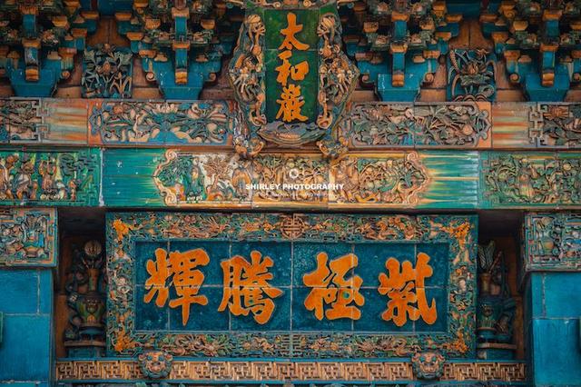 太原自驾2小时，抵达鲜为人知的“琉璃王国”，城内所有景点免费