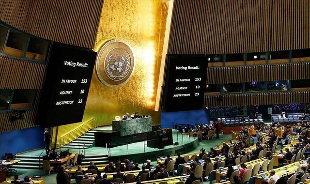 联合国激烈交锋，中方当面教育日本，15国无一反对，美国不敢硬刚