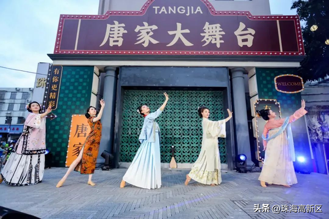 30项公共文化服务菜单！承包你的暑假→
