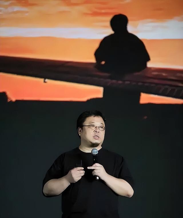 两极反转？罗永浩持续硬刚！商家“反将一军”，到底谁砸了谁饭碗
