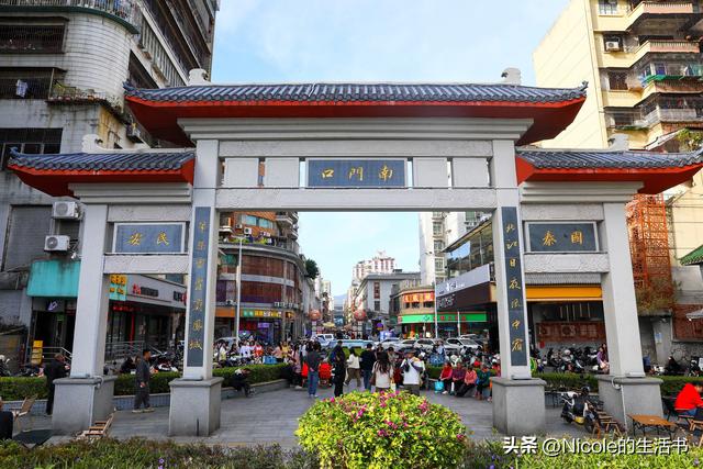 凤城寻踪：一条老巷与一座城的文化觉醒