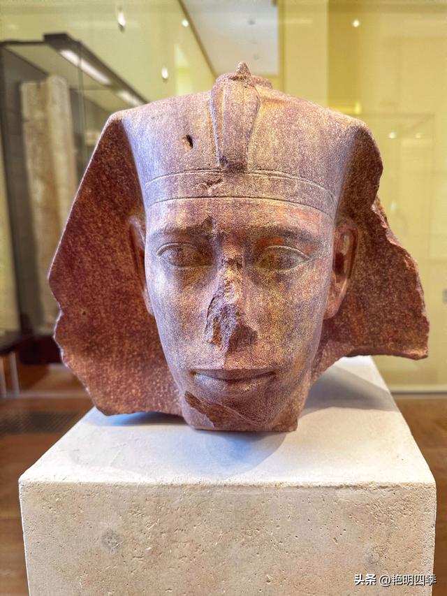 欧游杂记（8）‖ 卢浮宫，让人眼花缭乱而又惊叹不已