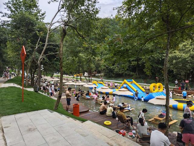 “七泉八道”解锁夏日游玩新体验 临安“冷泉湾”清凉上线