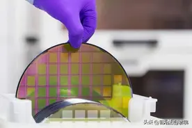 俄罗斯：我们拥有EUV光刻机核心技术，会比中国更快造出光刻机！图片