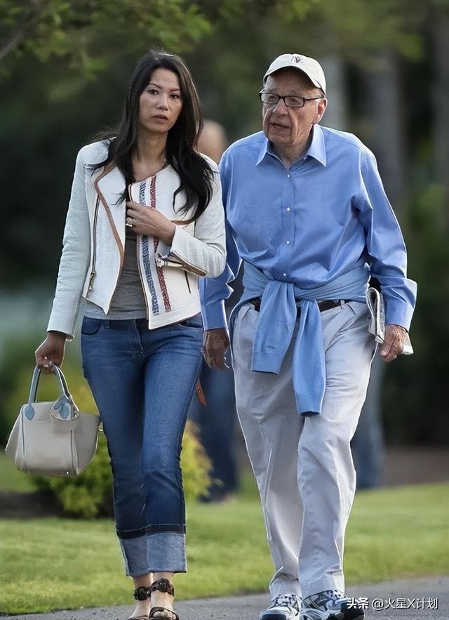 睡完首富睡总统！从厂妹到顶级名媛，捞金268亿的她	，凭啥？