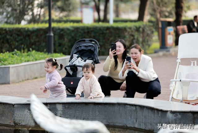 西湖公园：冬日暖阳里的惬意时光