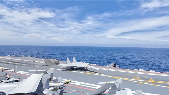 辽宁舰西太亮剑！北上破岛链，硬抗地震海啸，7日狂飙震敌胆！