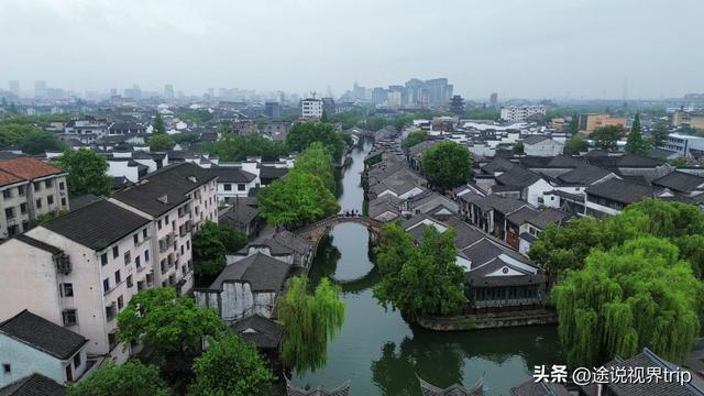 10 个浪漫旅行地：与爱人牵手走过的每一步，都是诗与远方