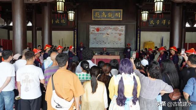 赴建水临安府署 沉浸国风官韵体验