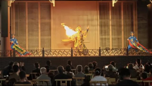 国庆长假，乐至耍法大公开！夜宿粮仓：变脸吐火、水幕电影、稻田迷宫、状元巡游全都有！