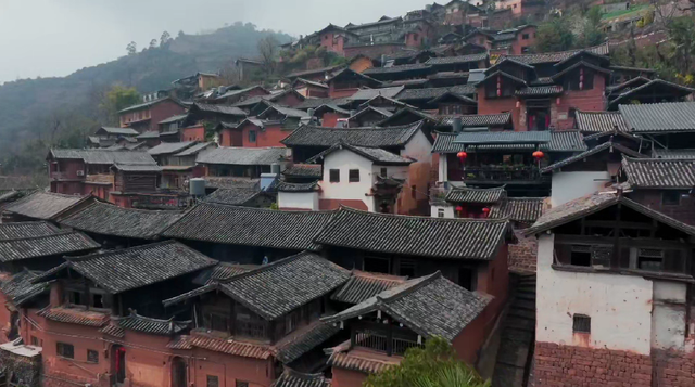 云南大理一座“避世古村”低调藏富贵，位于海拔1700多米的山中