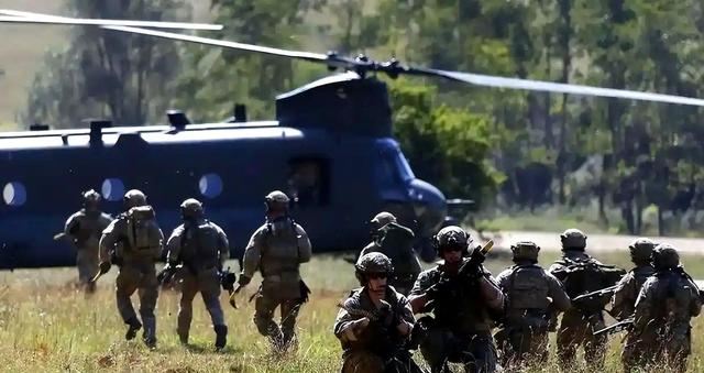 局势已经恶化，19国派兵堵门，解放军通告全球，中俄军方联手了