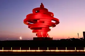 乘着地铁逛青岛｜“五一”假期坐地铁就能玩转青岛，走起！图片