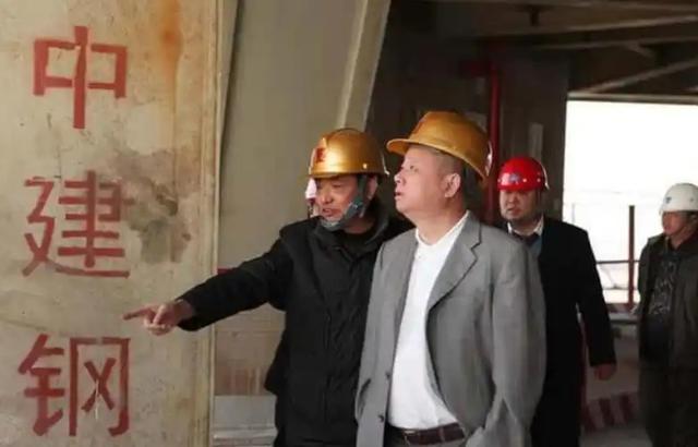 花700亿建中国第一高楼，如今17年过去，高楼却成最大烂尾楼