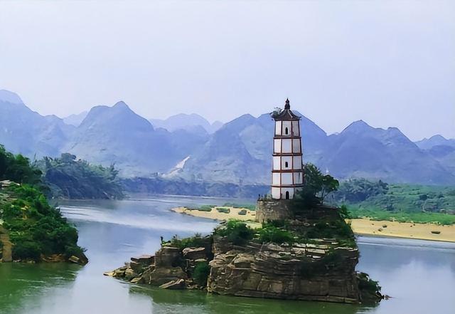 广西与越南交界有一座城，颜值不输桂林，低调却藏着令人惊叹风景