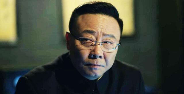 《隐锋》贾云武服毒自尽前留供词，才懂他愚忠终成一场笑话	。