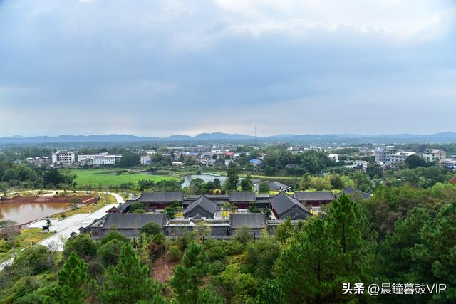 刘主席故居--花明楼（5A)