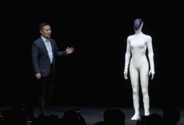 小鹏机器人：汽车巨头跨界，能否开启机器人新时代？