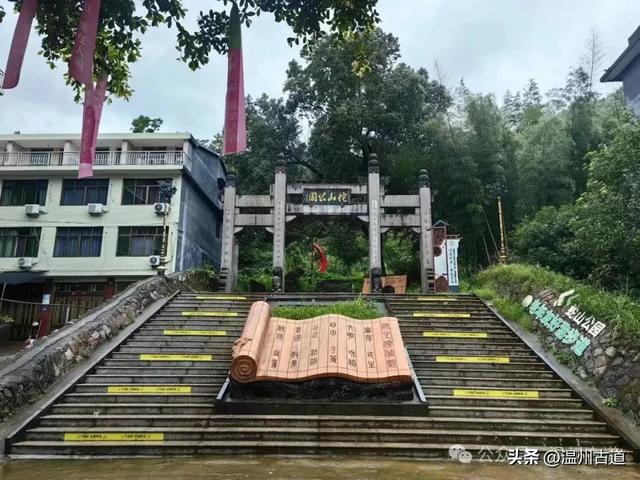 夏天你不能错过的浙南九寨沟！幽谷俊山，碧波荡漾，美得不像人间